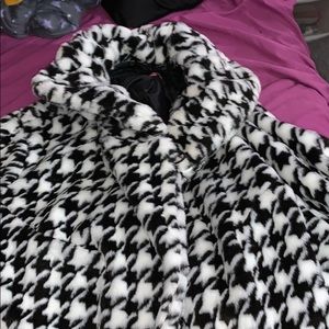 Black and white houndstooth faux fur lined jacket